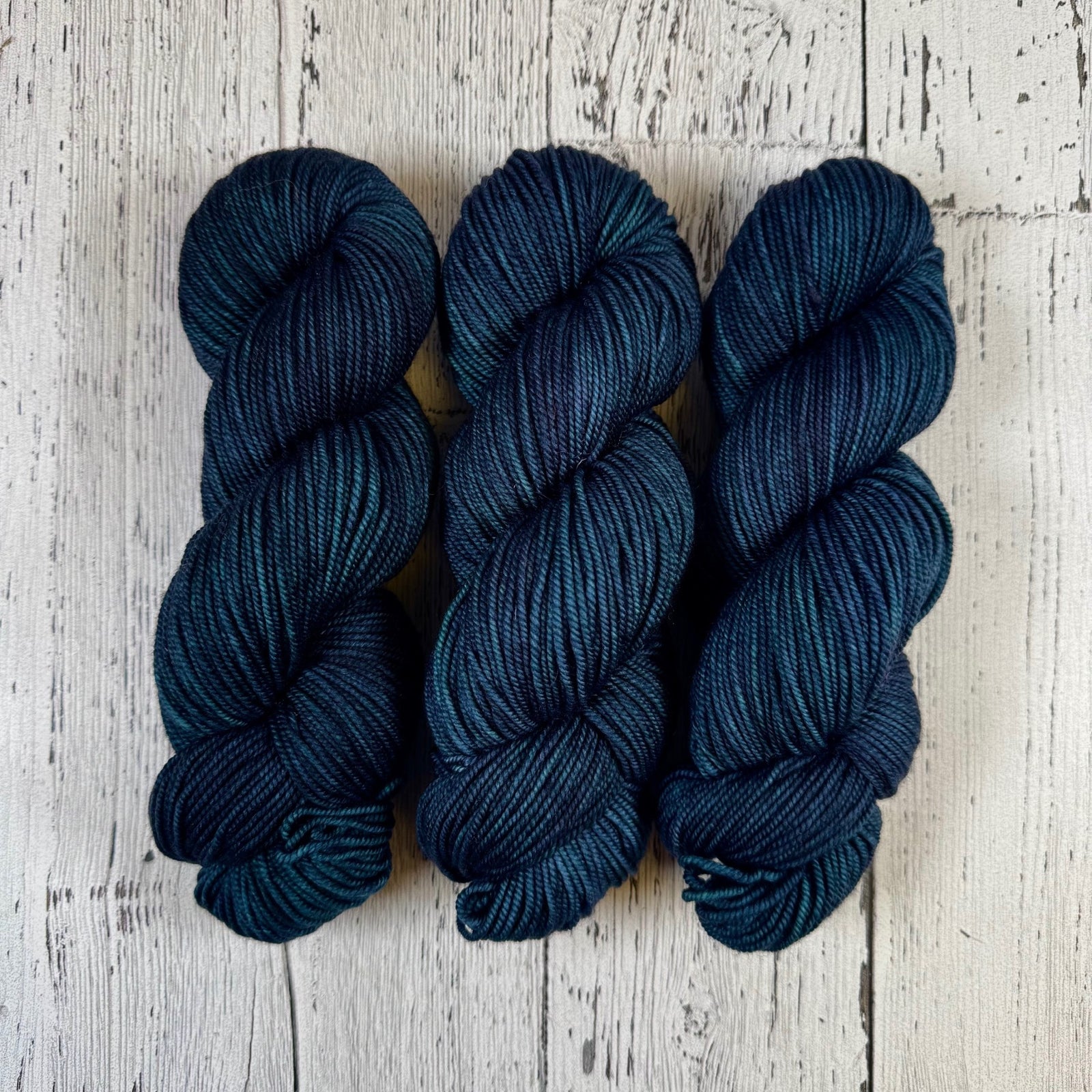 A Midnight Clear - Merino DK / Light Worsted - Dyed Stock