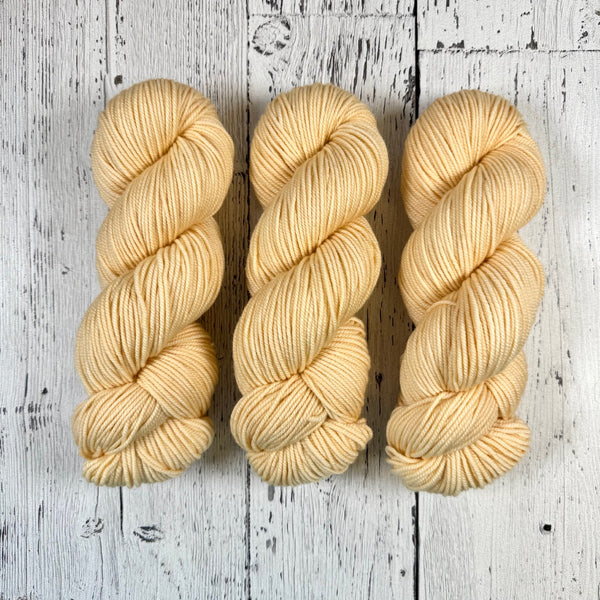 Golden Retriever - Merino DK / Light Worsted - Dye Lot Ends - Ancient ...