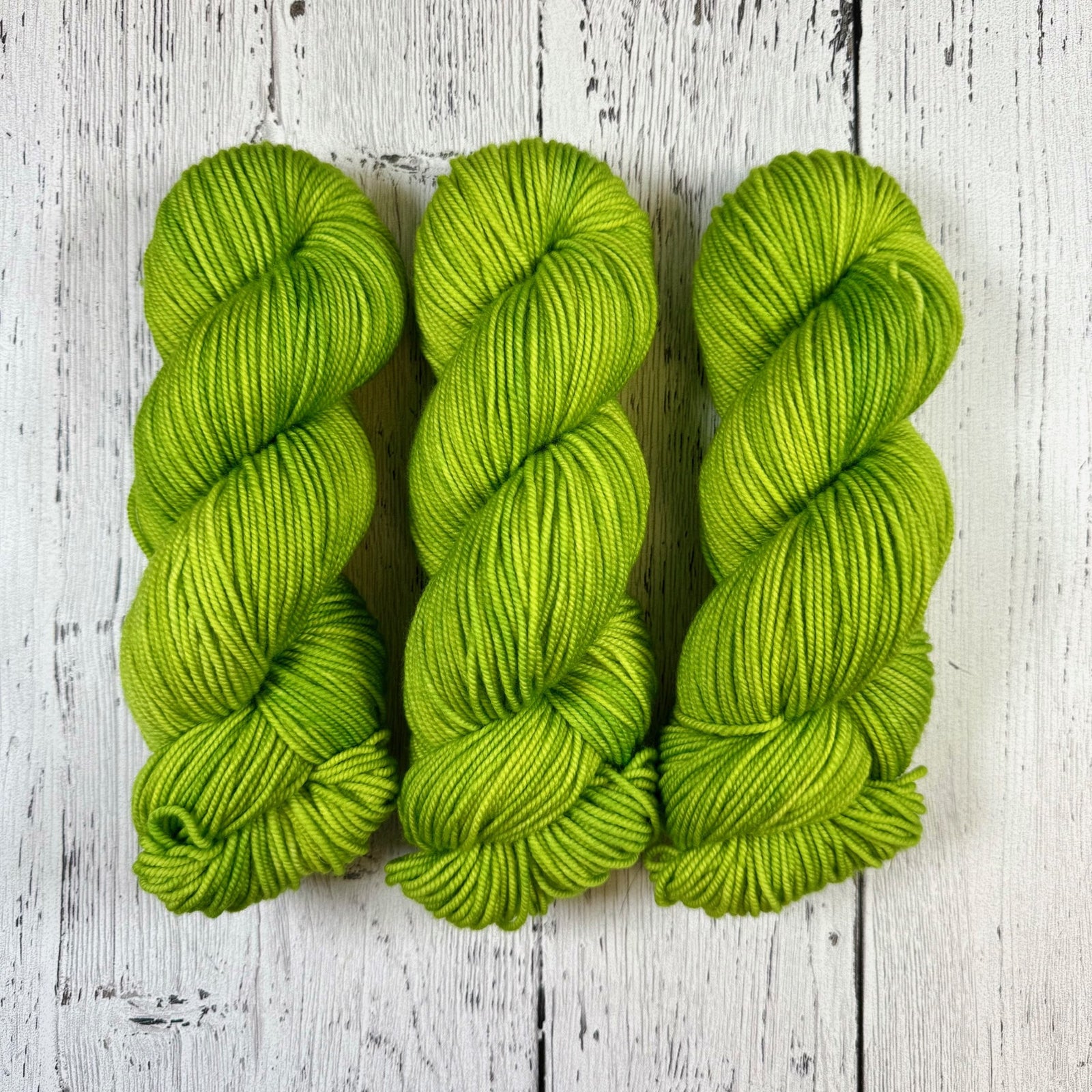 New Leaves - Merino DK / Light Worsted - Dyed Stock