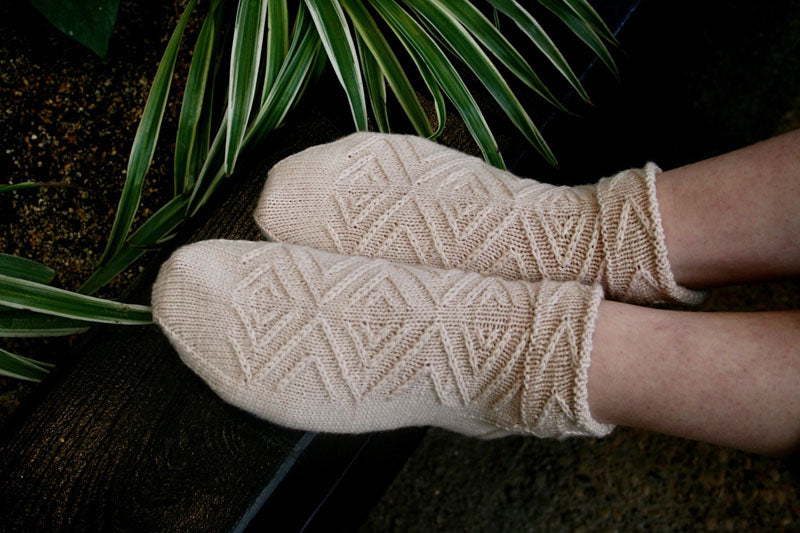 Traveler Shorties Sock Pattern