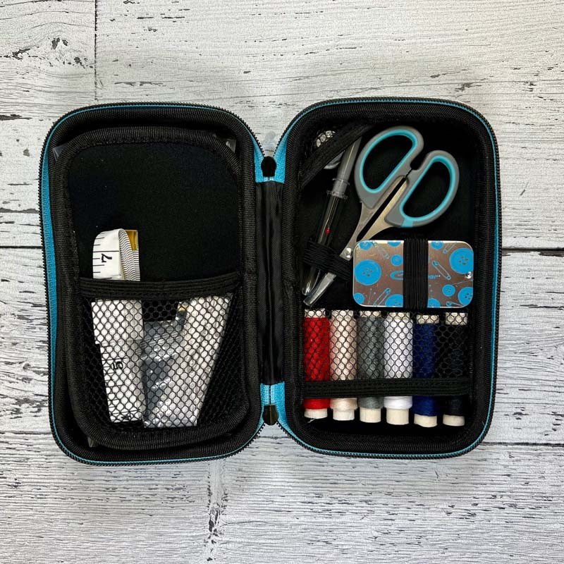 Gleener Quick Fix Compact Fabric Shaver & Sewing Kit