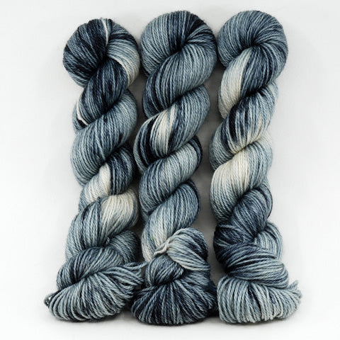 Alaskan Malamute - Revival Worsted - Dyed Stock