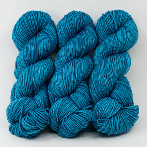 Islands in the Sea - Merino DK / Light Worsted - Dyed Stock