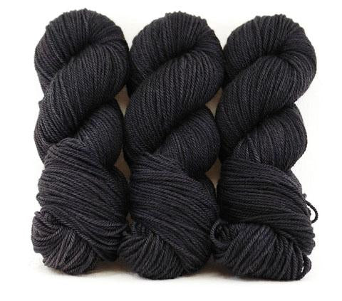 Night-Lascaux Worsted - Dyed Stock