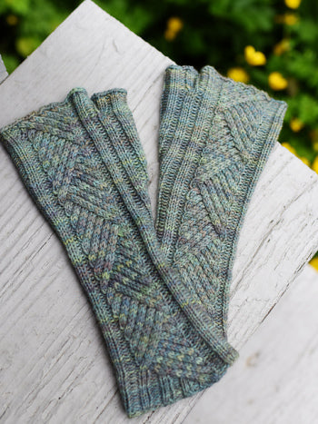 Design & Colour: Tacit by Hunter Hammersen