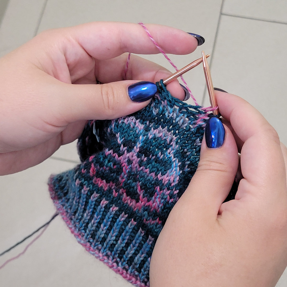 Continental Knitting with Two Colours