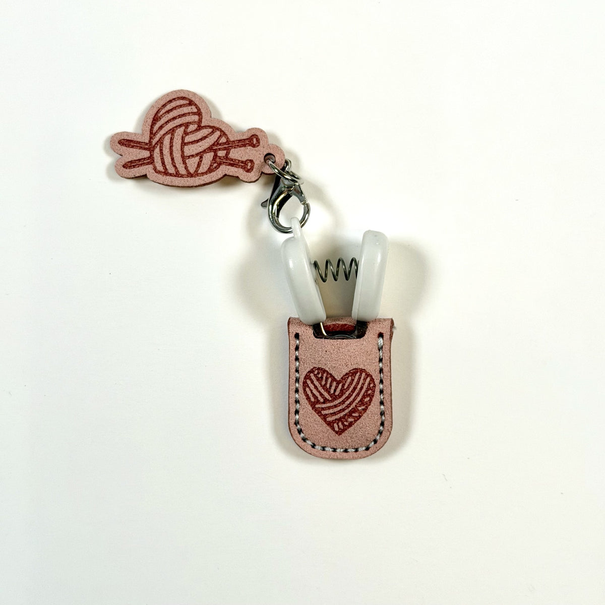 Snips with small pouch (assorted colours)