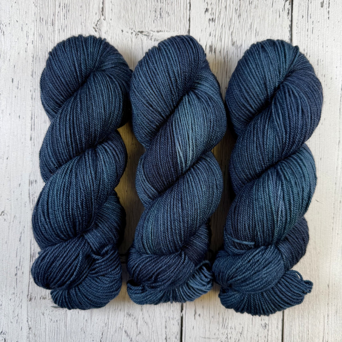 A Midnight Clear in Fingering / Sock Weight
