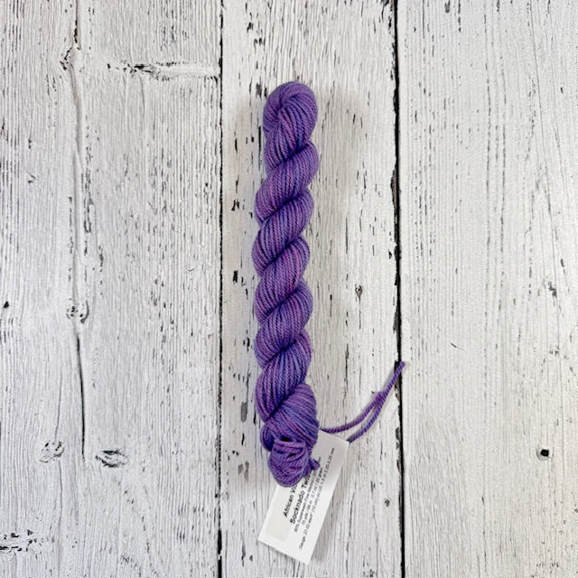 African Violet - Socknado Mini Twister 20 Gram - Dyed Stock