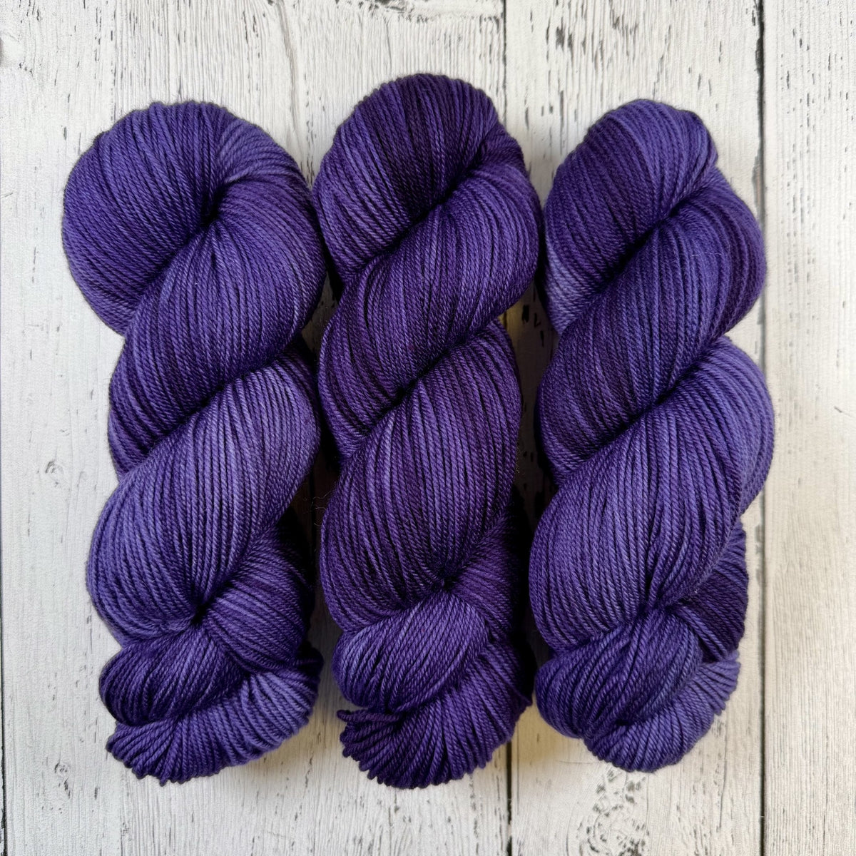 Amethyst in Fingering / Sock Weight