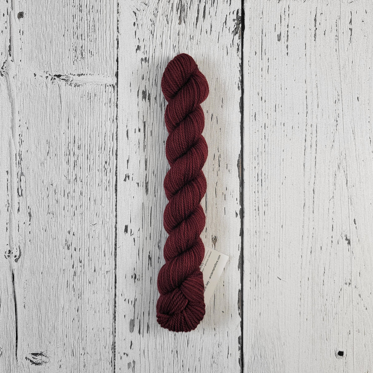 Black Cherry - Socknado Mini Twister 20 Gram - Dyed Stock