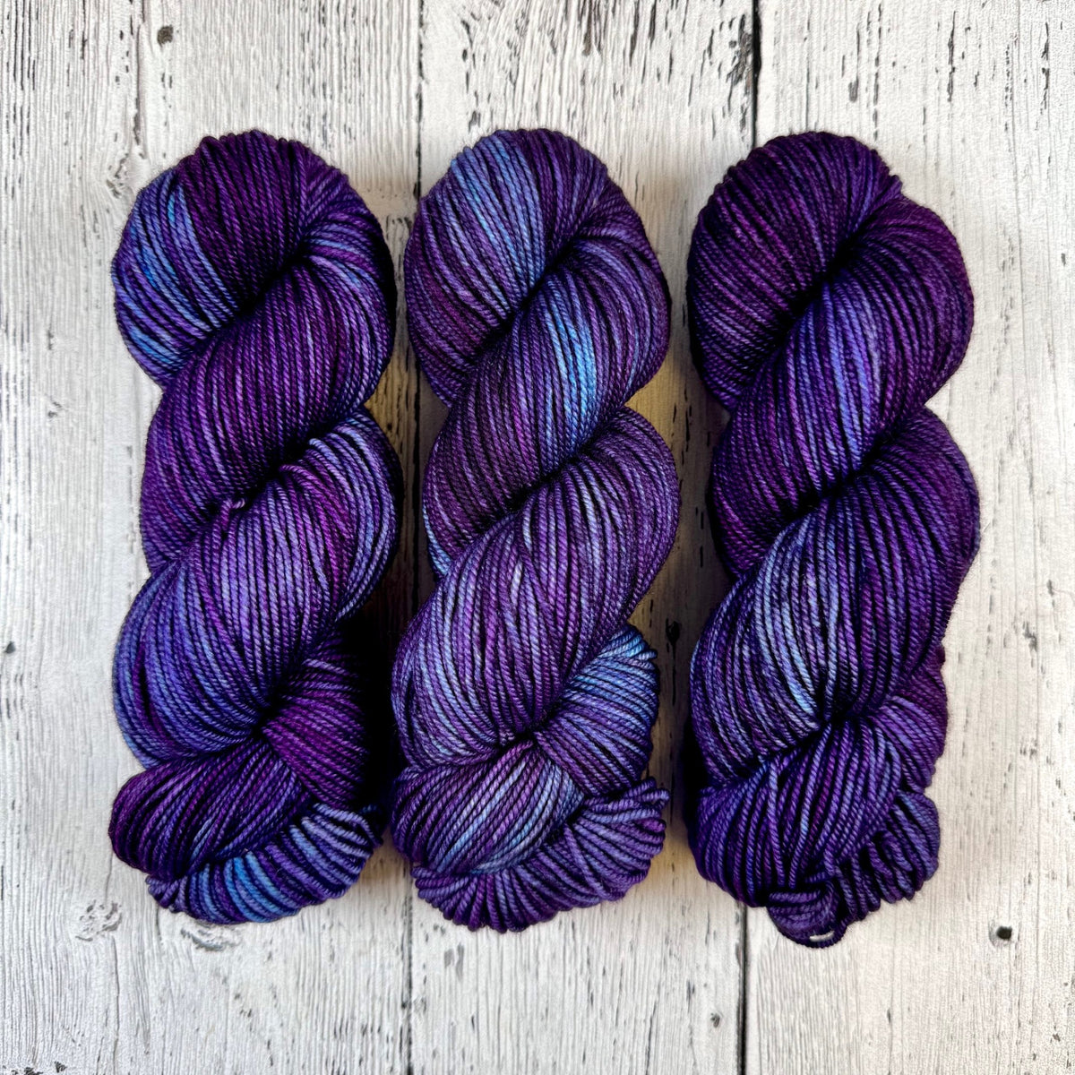 Broke with Fate - Merino DK / Light Worsted - Dyed Stock