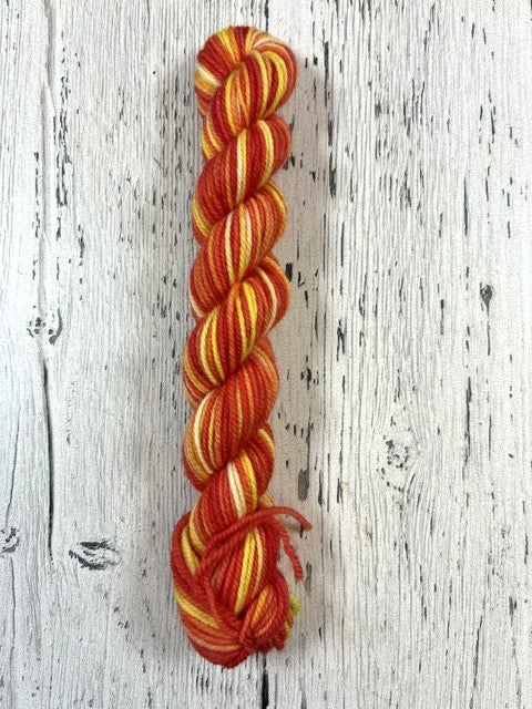 Candy Corn - Socknado Mini Twister 20 Gram - Dyed Stock