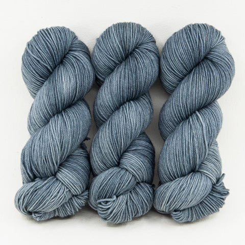 City Girl Chic 3 - Revival Worsted - Dyed Stock