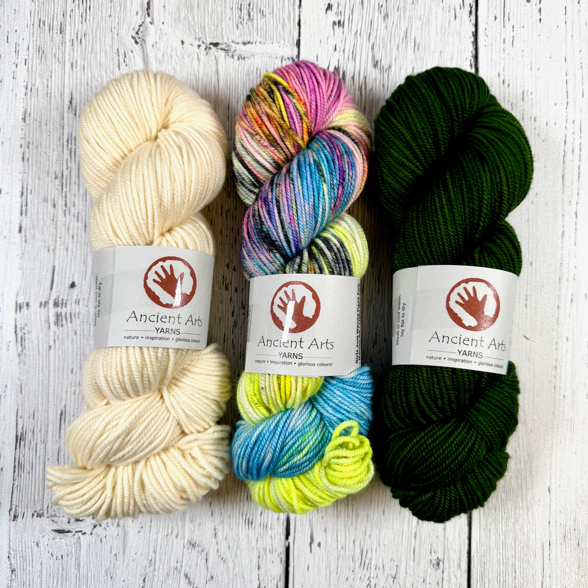 Astro Pop Tee Yarn Kit (Merino DK)