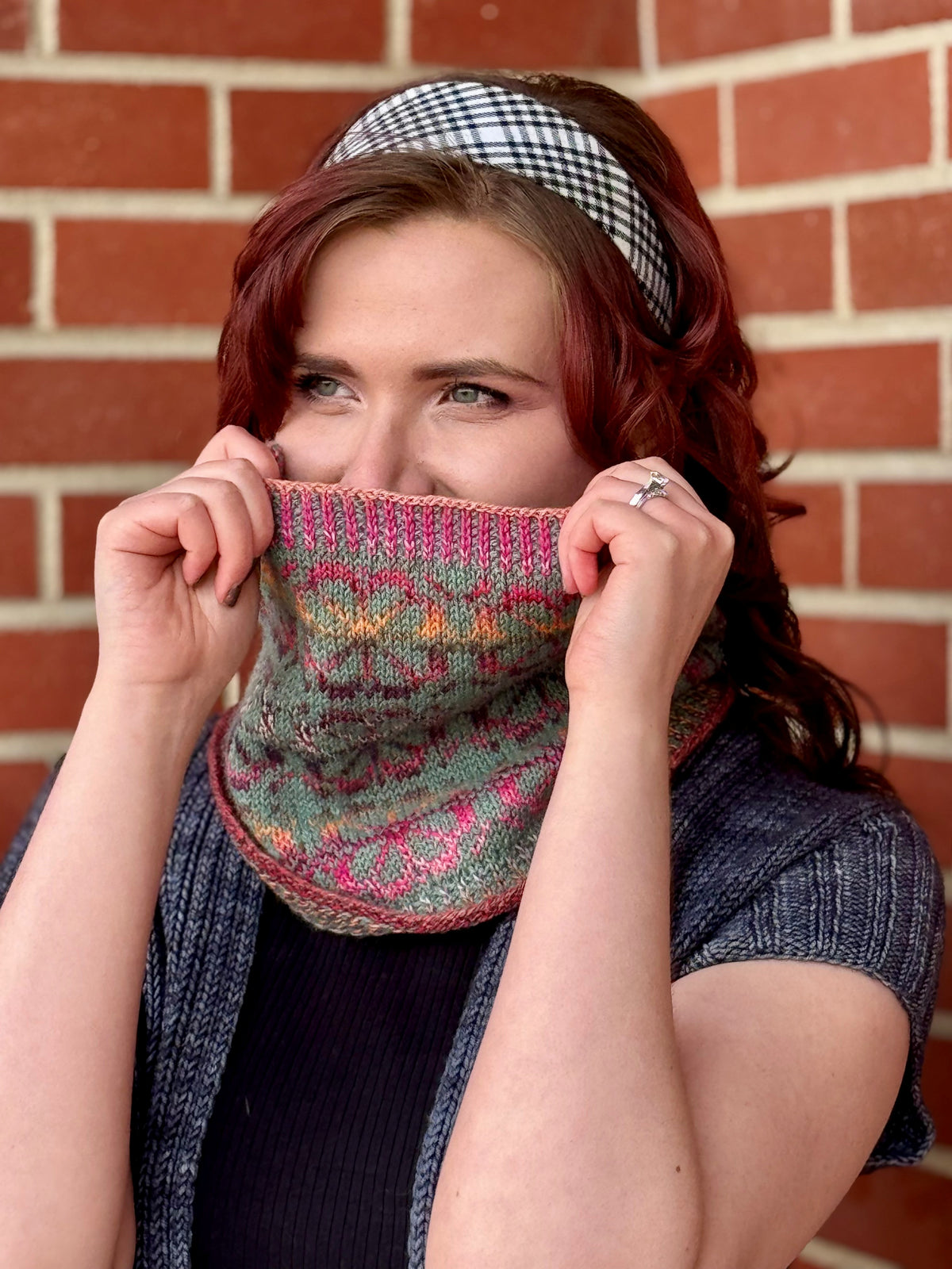 Midwinter Blossom Cowl Kit - Socknado