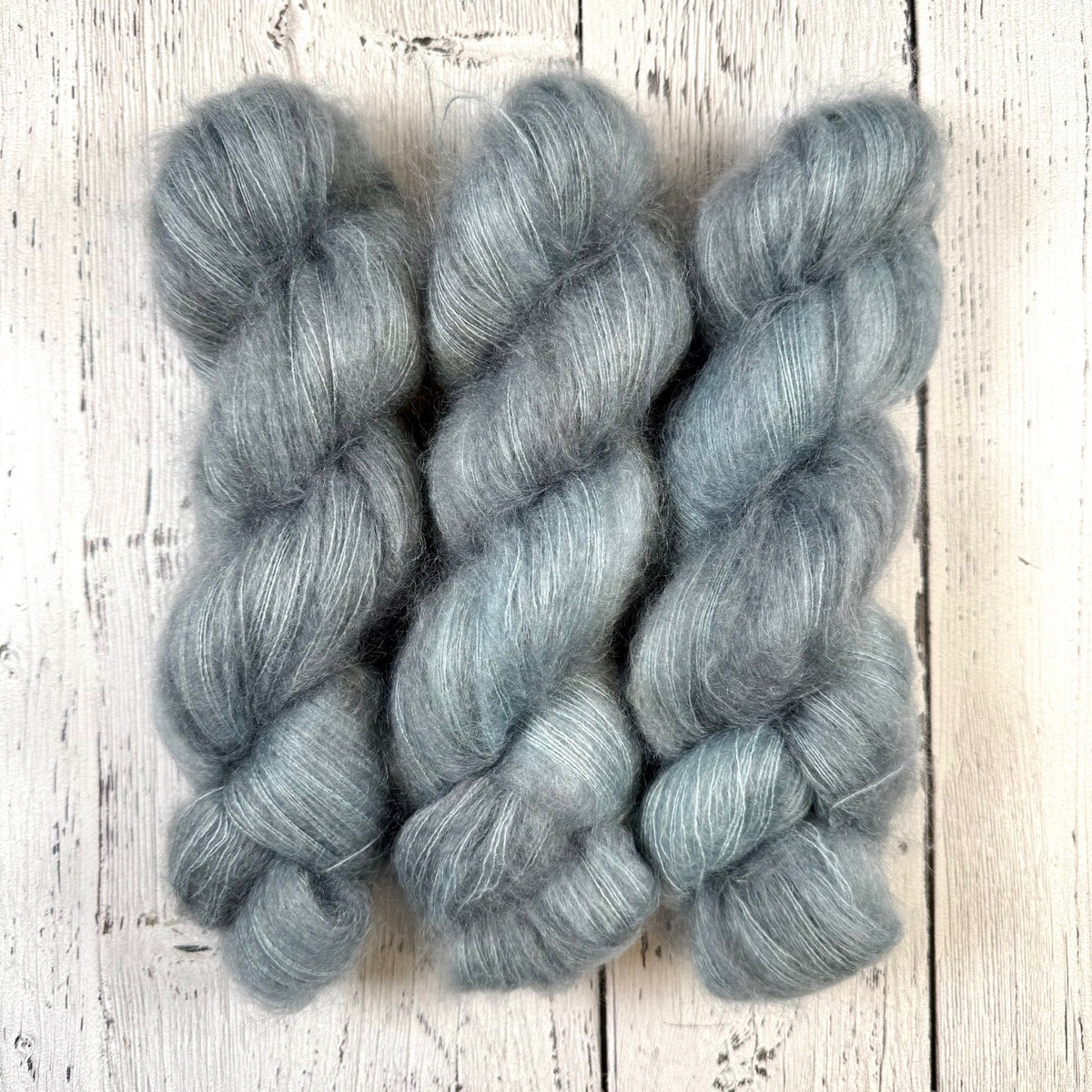 Fog Warning - Delicacy Lace - Dyed Stock