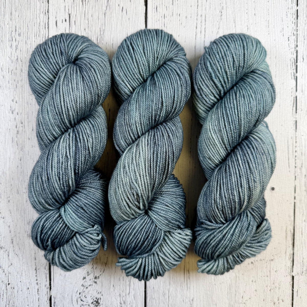 Fog Warning - Merino DK / Light Worsted - Dyed Stock