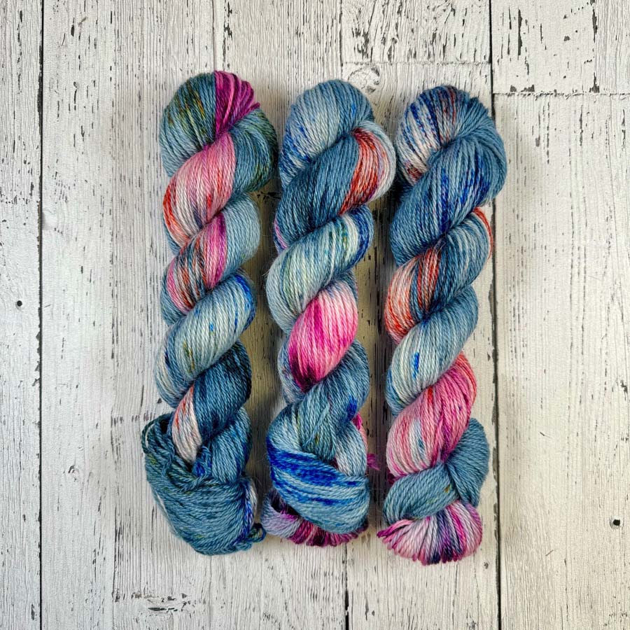 Forget-Me-Not - Revival Worsted - Dyed Stock