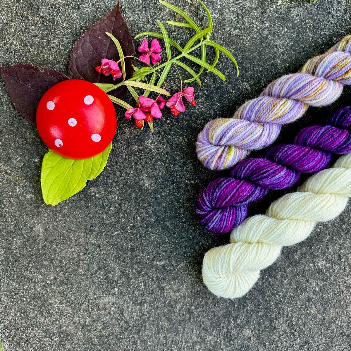 Gnome Kits - Socknado 3 Skeins