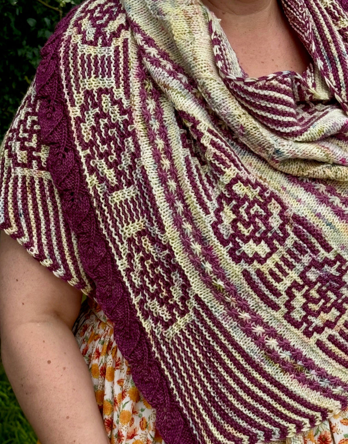 Rose Trellis Shawl Kit - Three Colours