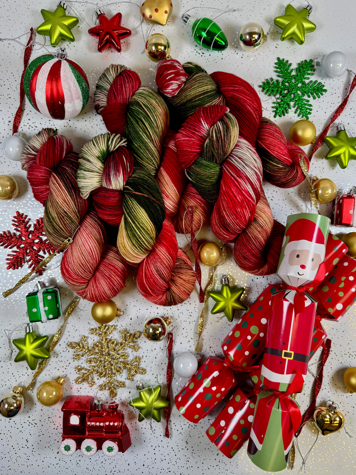 Day 4 - Twelve Days of Christmas - Christmas Cracker