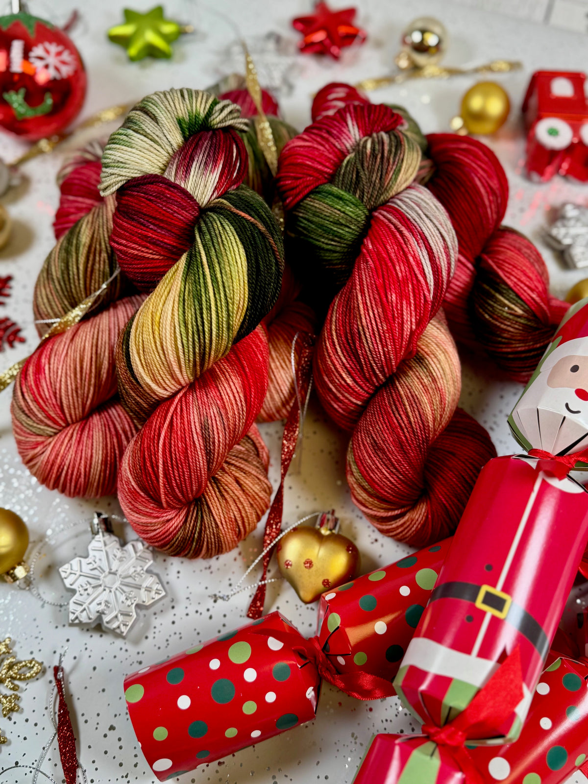 Day 4 - Twelve Days of Christmas - Christmas Cracker