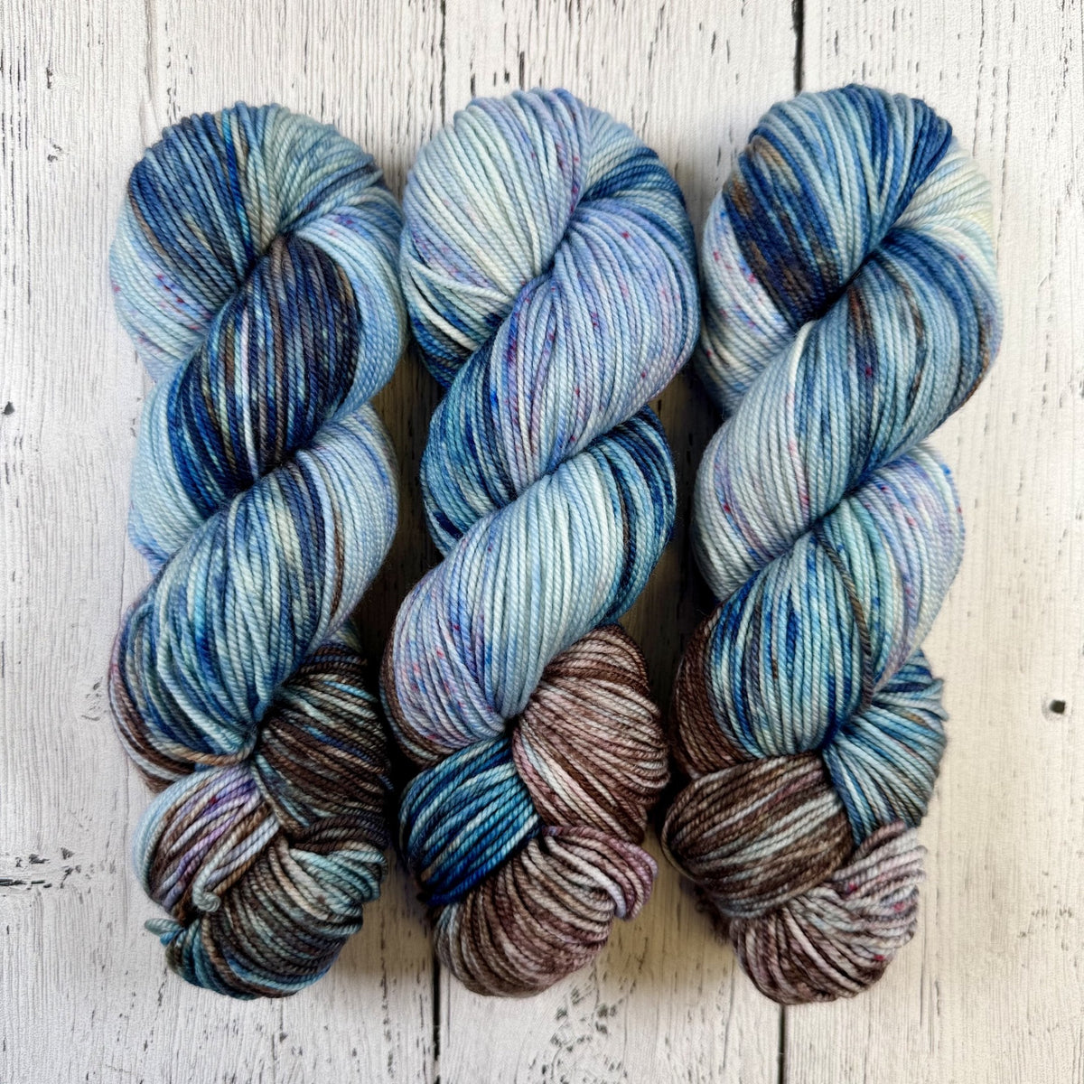 Iceberg Alley - Merino DK / Light Worsted - Dyed Stock