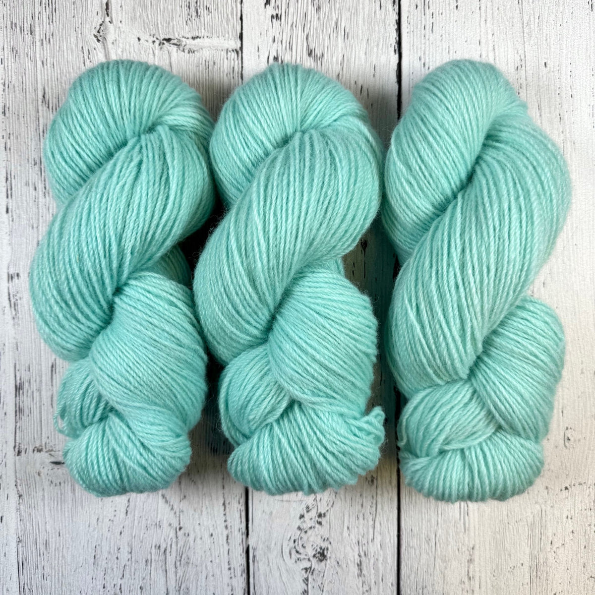 Island Breeze - Heritage DK (Batch 8) - Natural White - Dyed Stock