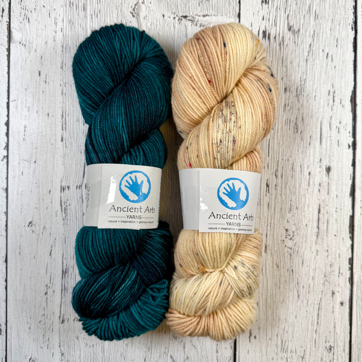 Summer Sock Club 2026 - August Kit: Crab Socks