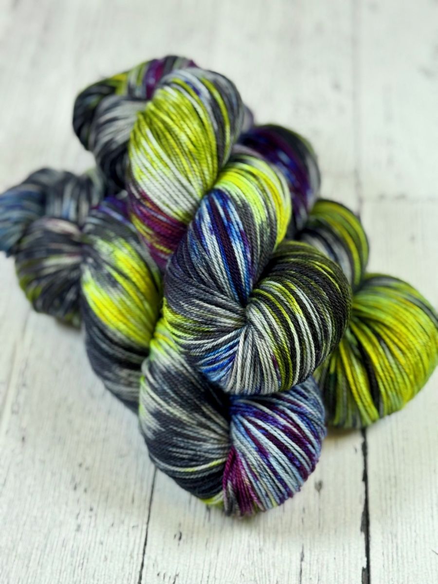 Colour of the Month Subscription Offerings - Socknado Fingering / Sock