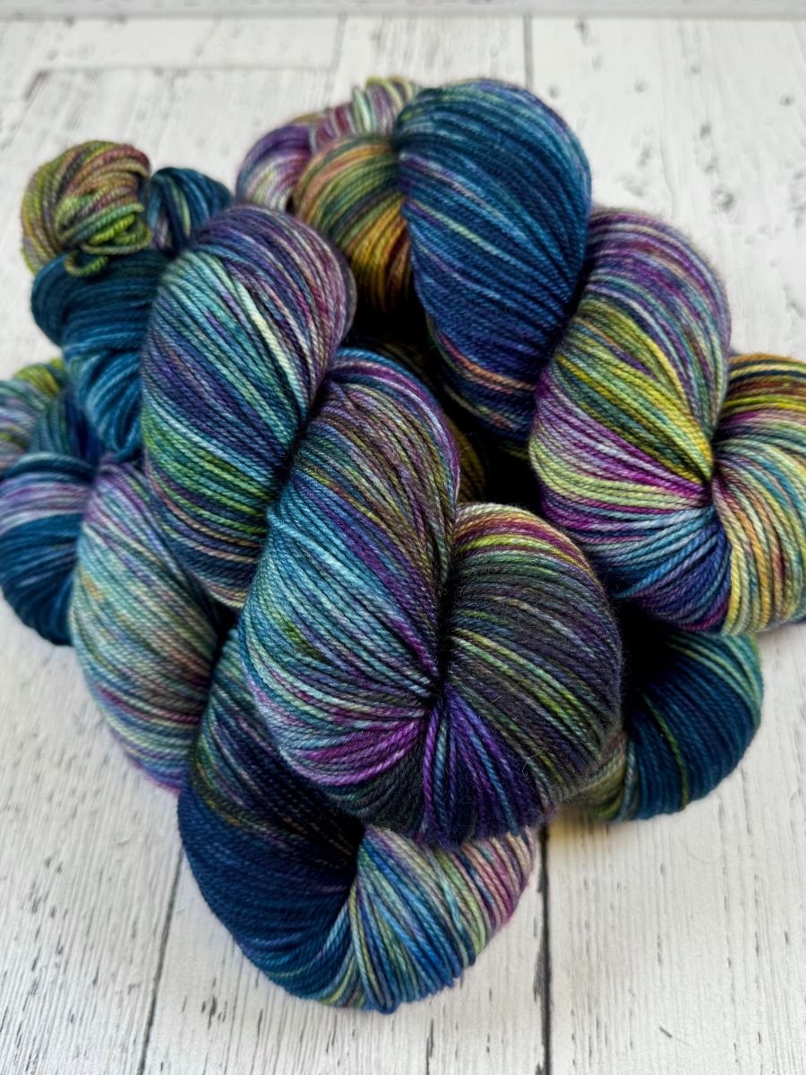 Colour of the Month Subscription Offerings - Socknado Fingering / Sock