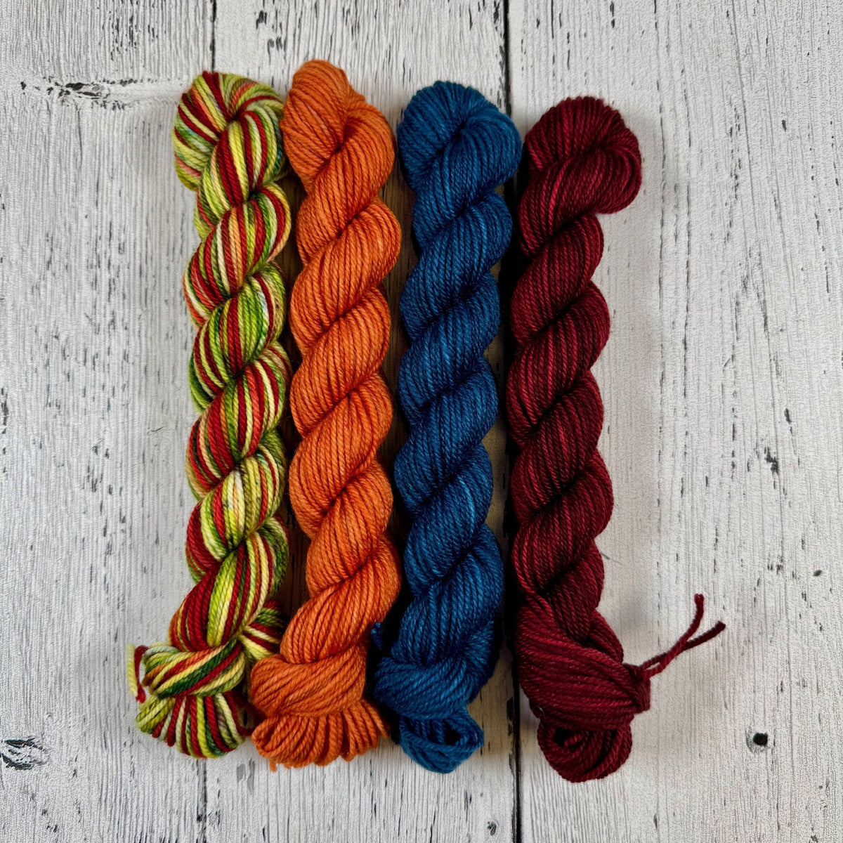 Autumn Berry Picking - Mini Twisters Kit (November 2025)