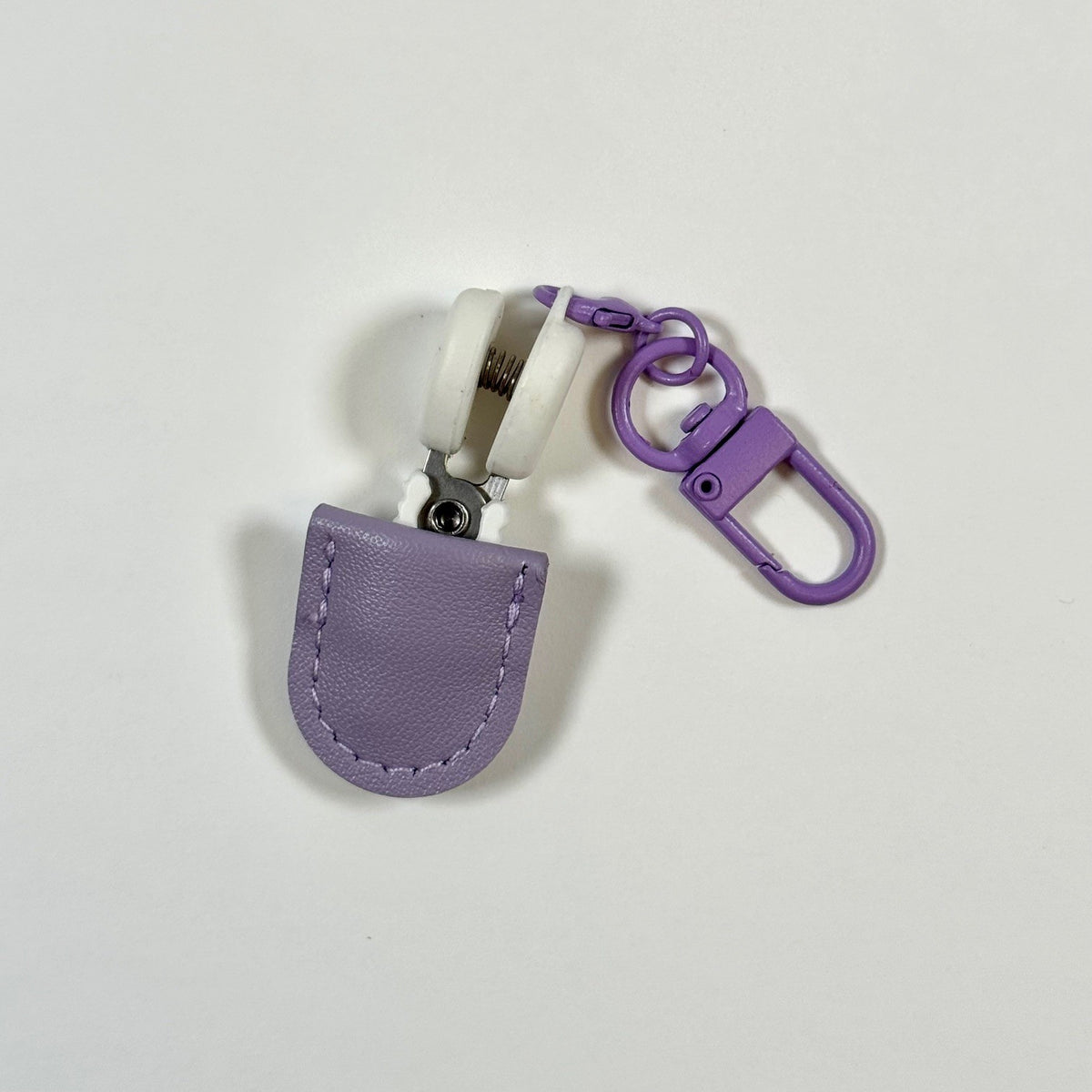 Snips with small pouch (assorted colours)