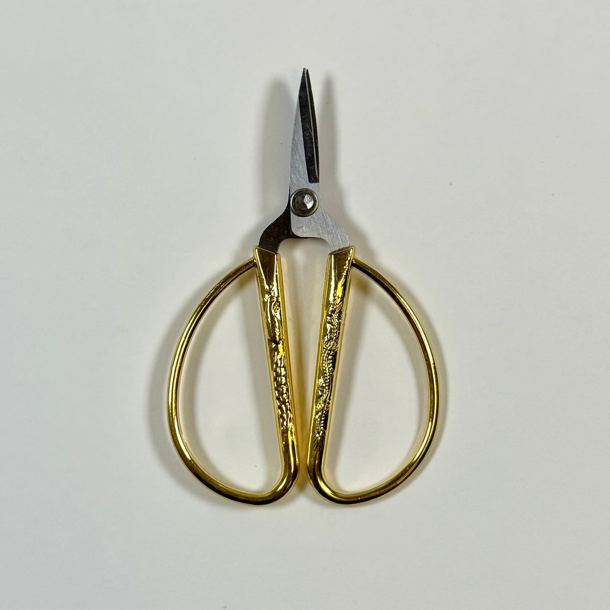 Retro Gold Fine Embroidery Scissors 8.5mm (3 1/2")