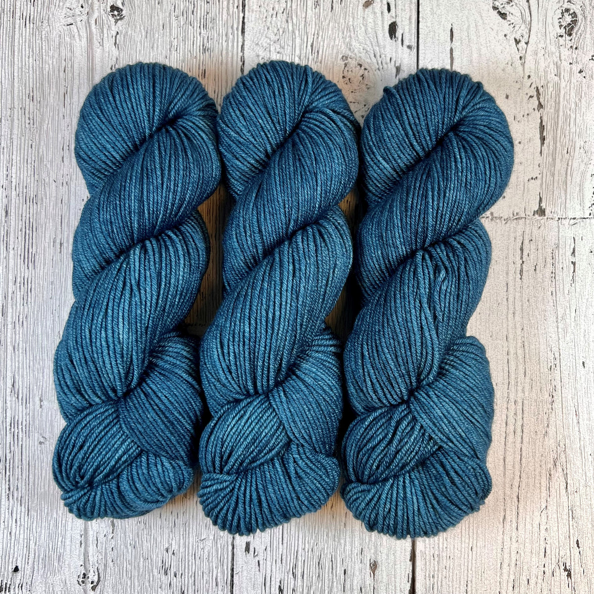 Adire - Fioritura Worsted - Dyed Stock