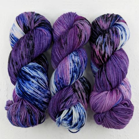 Alexandrite Effect in Worsted Weight