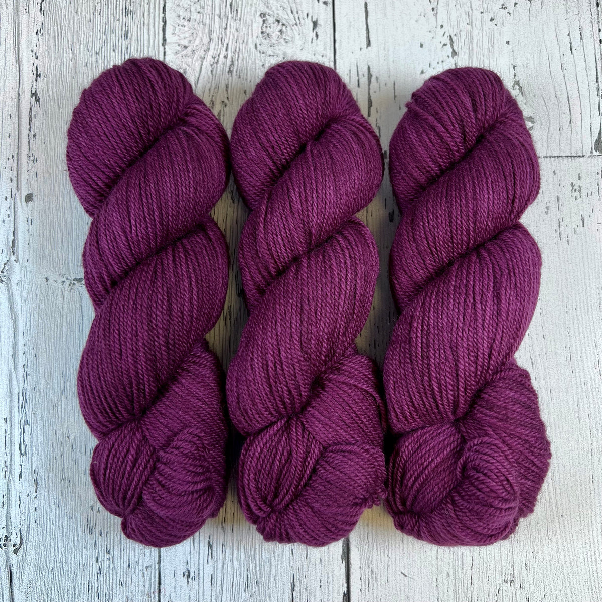 Contented Grapes - Herlig DK - Dyed Stock