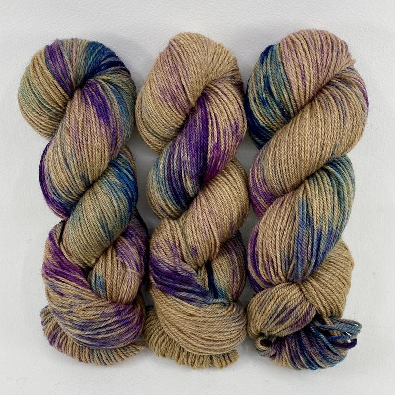 Geode-Lascaux Worsted - Dyed Stock