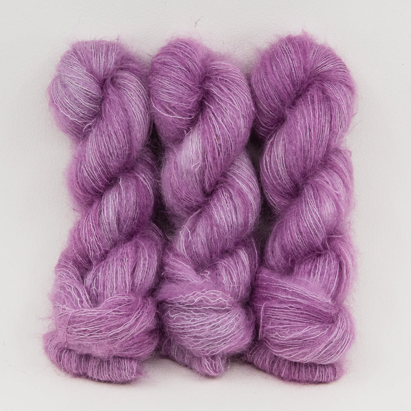 House Orchid - Delicacy Lace - Dyed Stock
