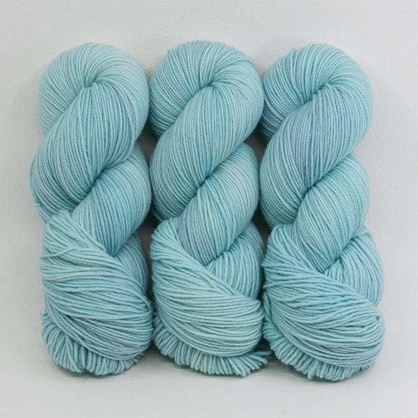 Island Breeze - Revival Worsted - Dyed Stock