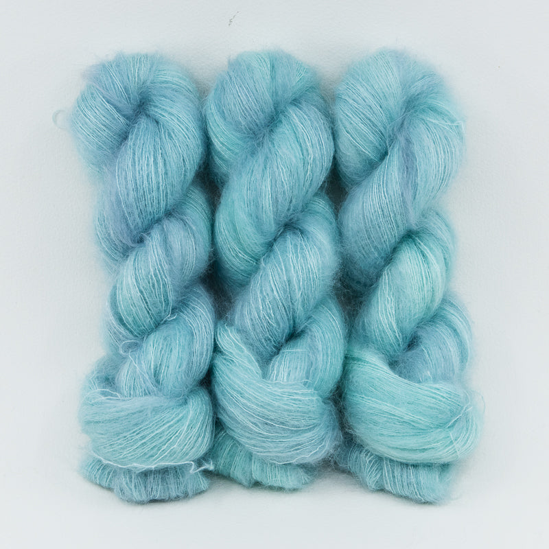 Island Breeze - Delicacy Lace - Dyed Stock
