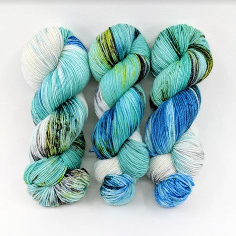 Lake Louise in Worsted Weight