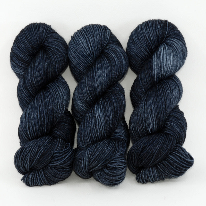 Le Chat Noir in Worsted Weight