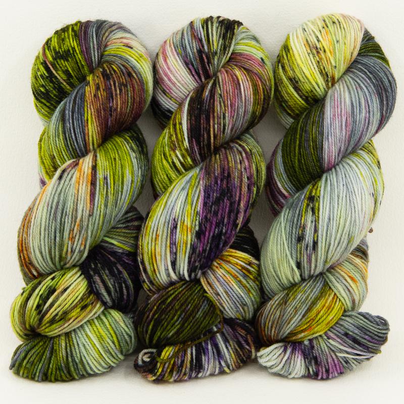 Zombie Orchid - Passion 8 Fingering - Dyed Stock